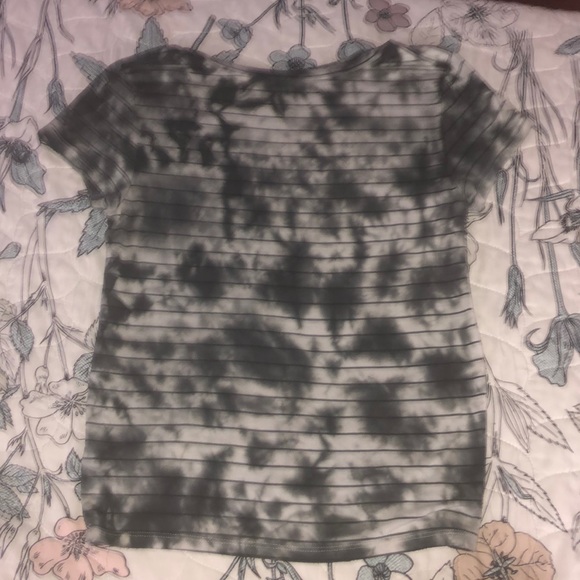 Striped dip dye shirt from American Eagle - Picture 3 of 3